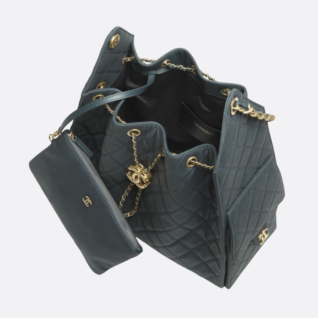 CHANEL 25 MEDIUM SHOULDER BAG