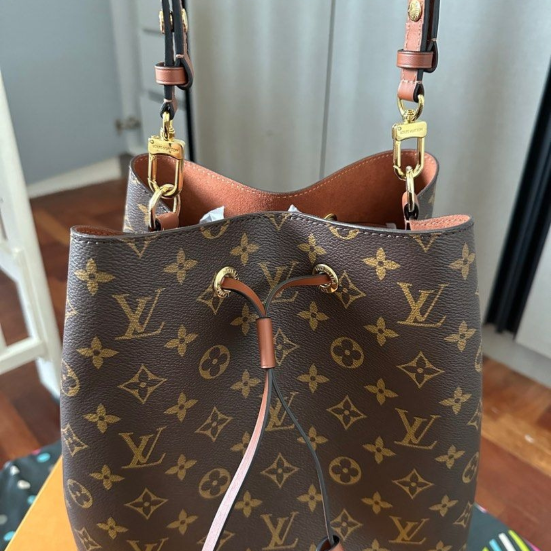 LOUIS VUITTON NÉONOÉ MM BAG