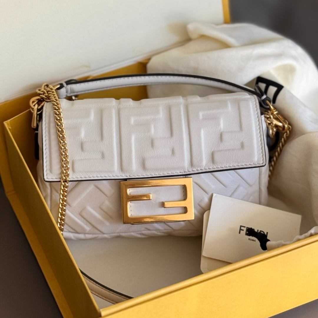 FENDI SHOULDER BAG