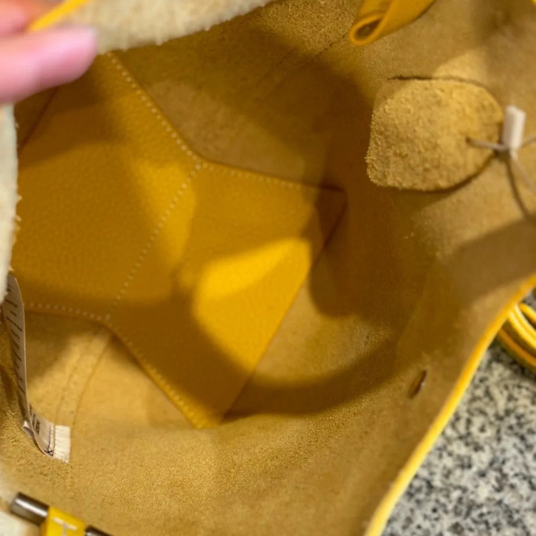 POLO PLAY SMALL LEATHER TOTE & CROSSBODY BAG