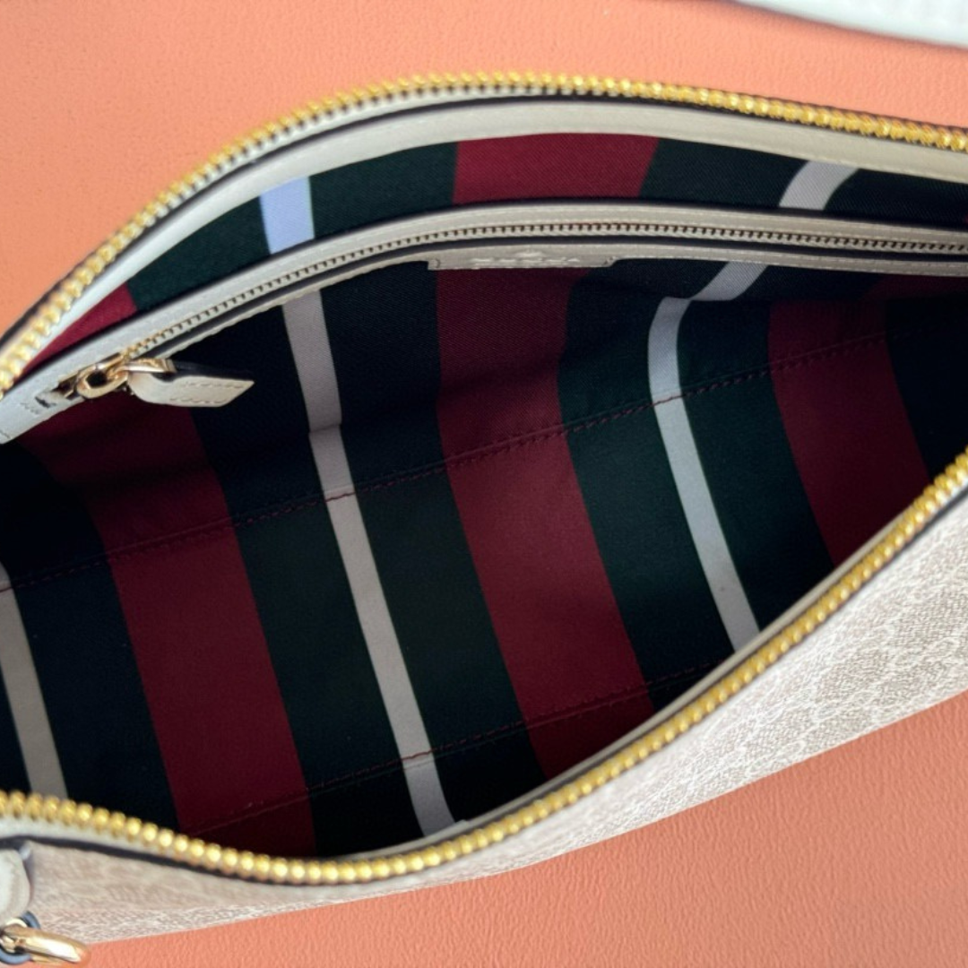 GUCCI – SMALL SHOULDER BAG WITH GG EMBLEM