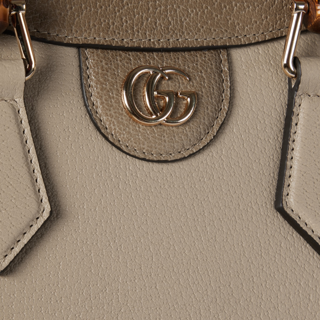 GUCCI – MEDIUM DIANA SHOPPING BAG