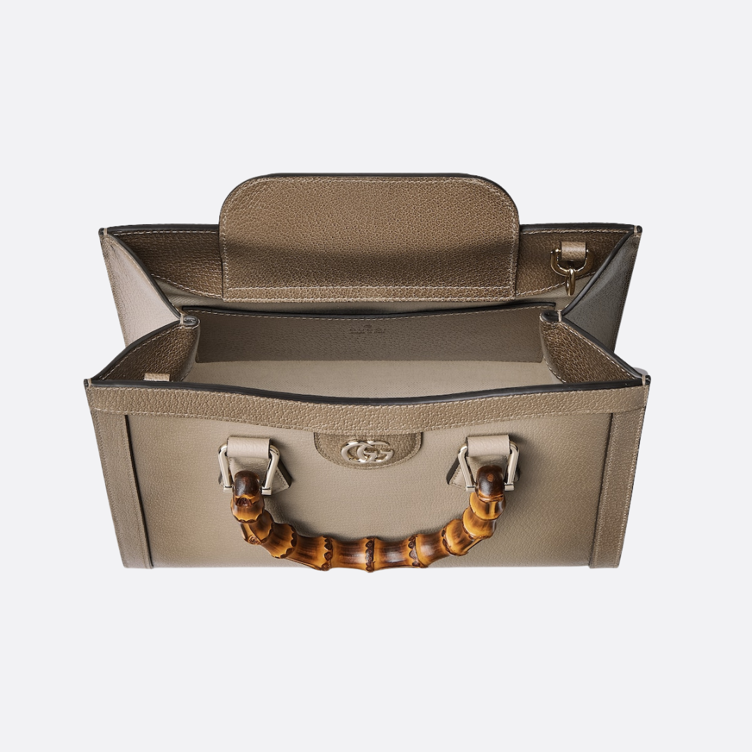 GUCCI – MEDIUM DIANA SHOPPING BAG