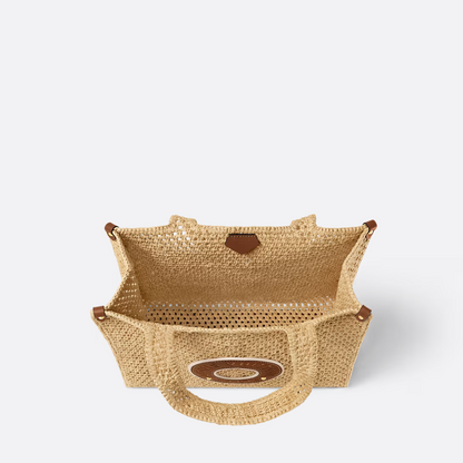 LOUIS VUITTON ONTHEGO MM HAND BAG MADE OF RAFFIA BY THE POOL