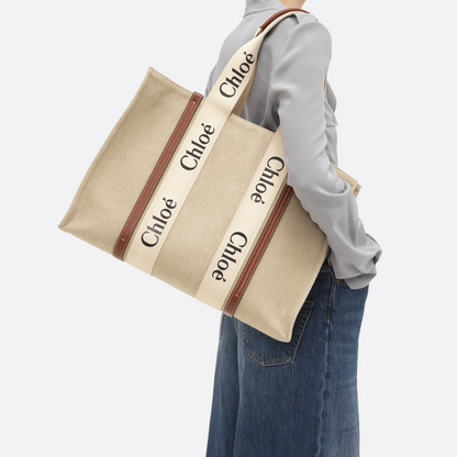 CHLOÉ WOODY TOTE BAG MADE OF LINEN