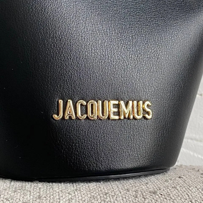 JACQUEMUS LE PETIT BAMBOLA LEATHER BAG