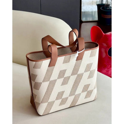 SLANTED H SHOPPING BAG 40 BY HERMÈS