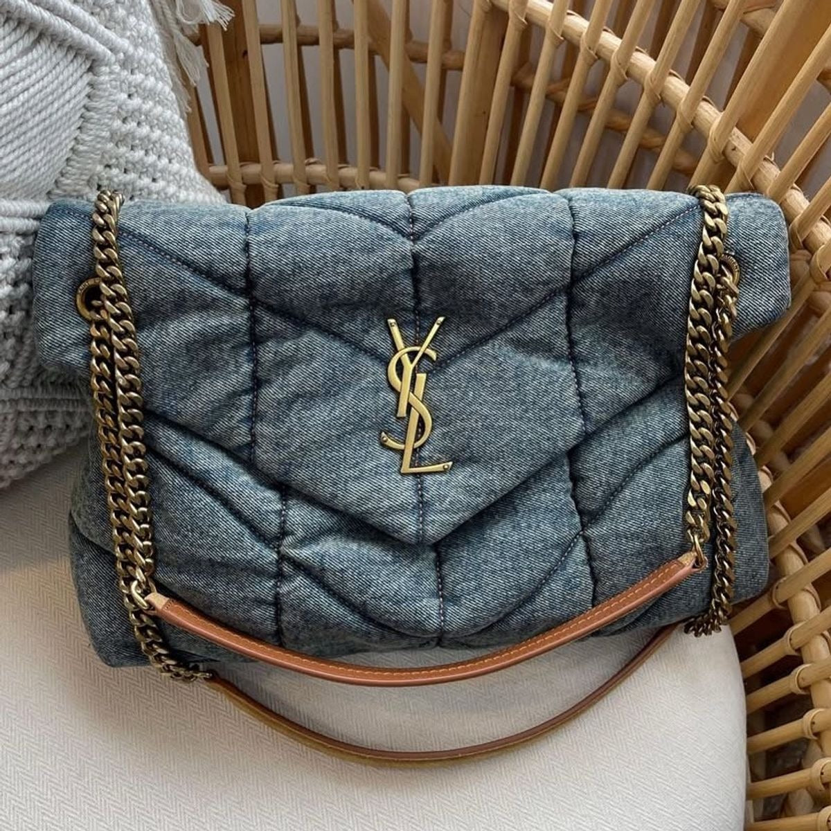 SAINT LAURENT LOULOU PUFFER BAG MADE OF QUILTED VINTAGE DENIM