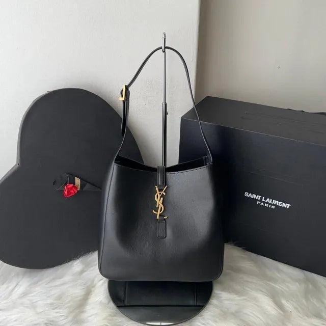SAINT LAURENT LE 5 À 7 BEA BAG