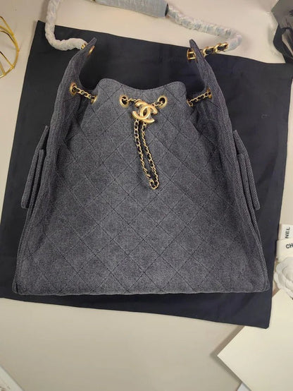 CHANEL 25 MEDIUM SHOULDER BAG